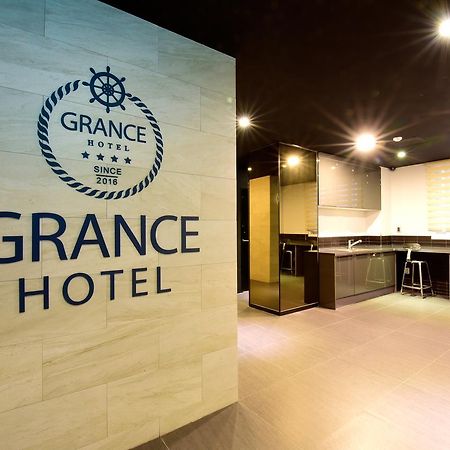 Grance Hotel Busan Bagian luar foto