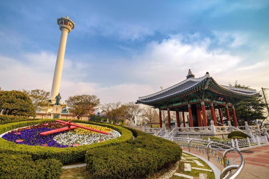 Grance Hotel Busan Bagian luar foto