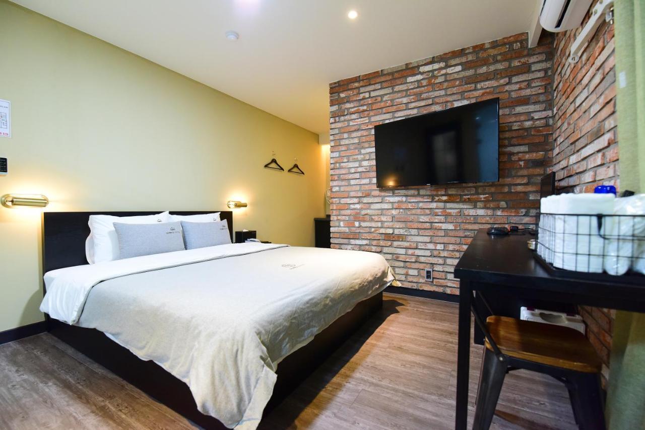 Grance Hotel Busan Bagian luar foto